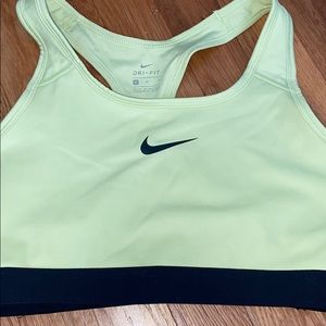 nike sports bra